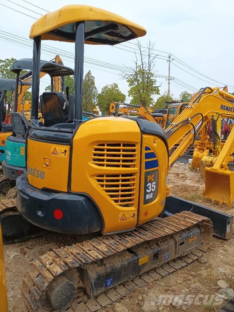 Komatsu PC 35 Гусеничные экскаваторы