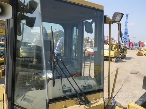 CAT 950F Фронтальные погрузчики