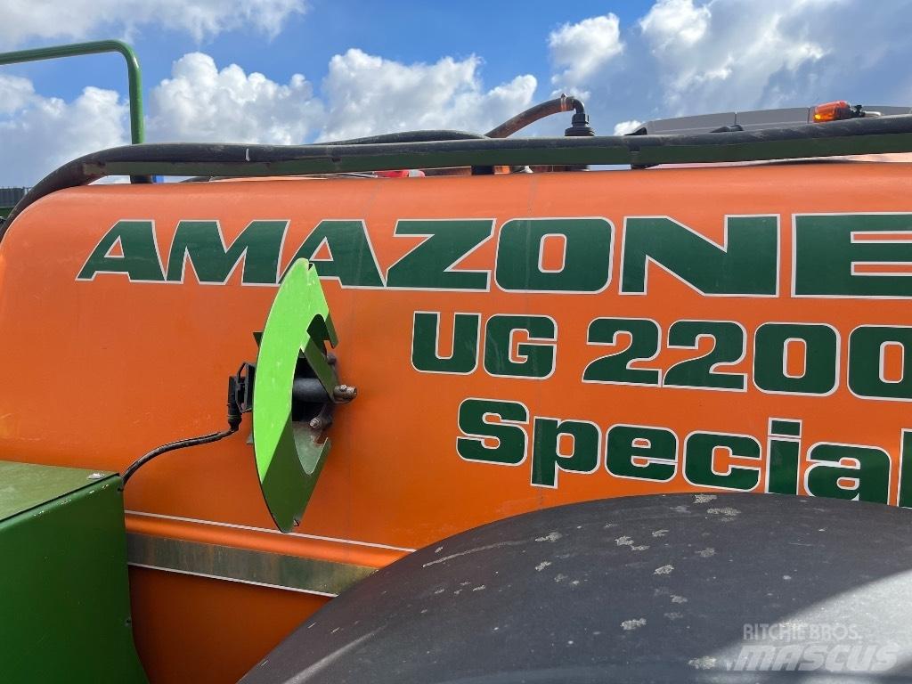 Amazone UG 2200 Прицепные опрыскиватели