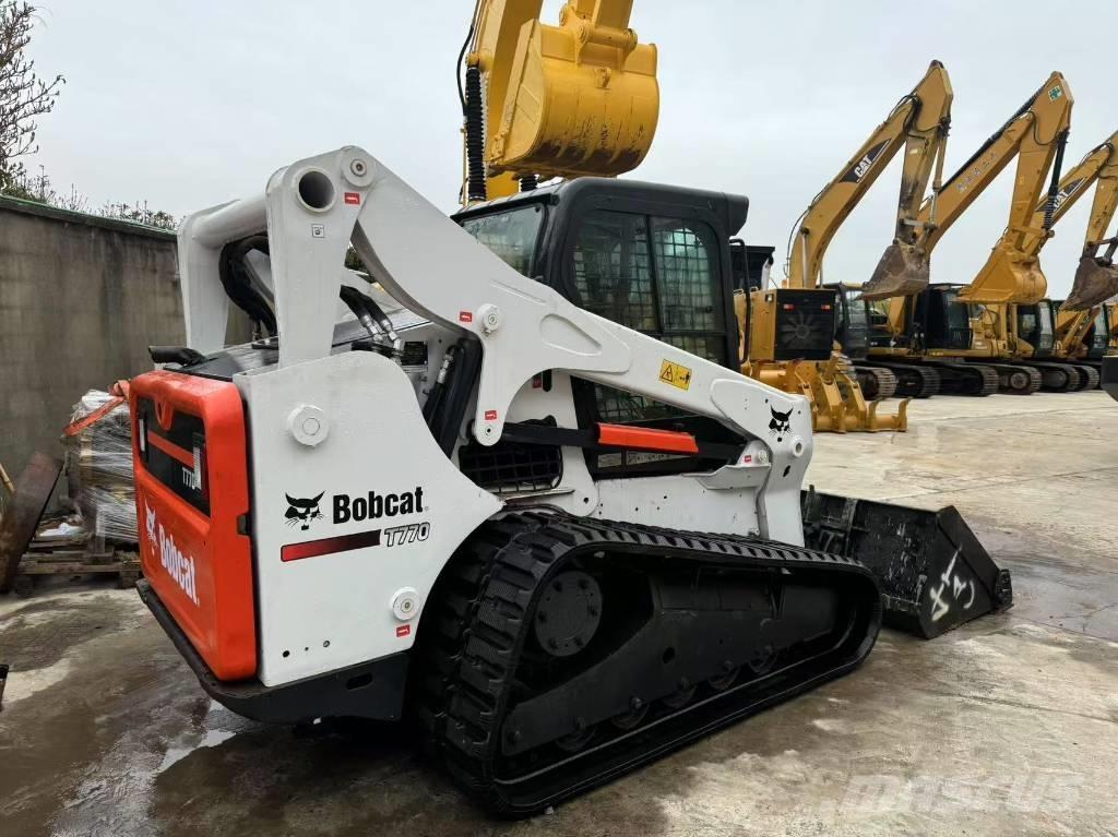 Bobcat T770 Гусеничные фронтальные погрузчики