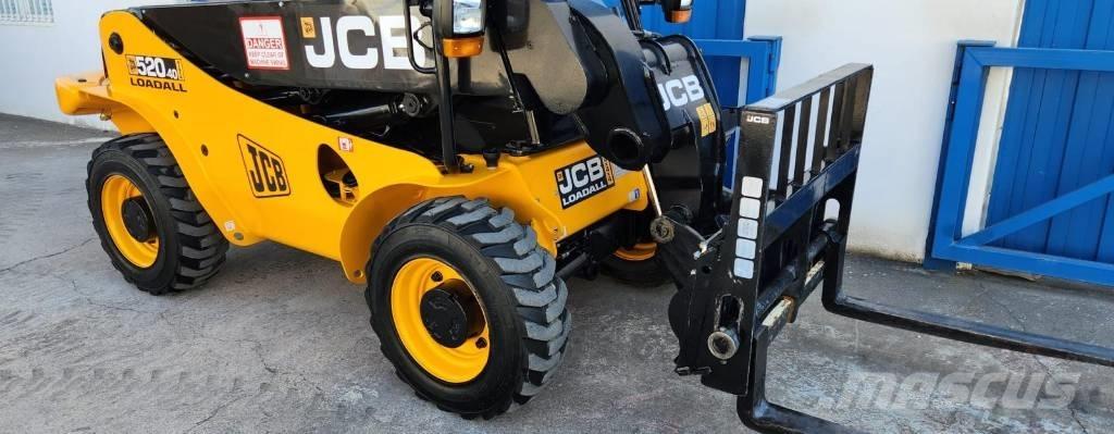 JCB 520-40 Телескопические погрузчики