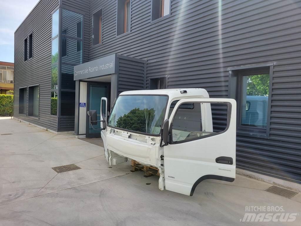Mitsubishi Fuso "C" Кабины