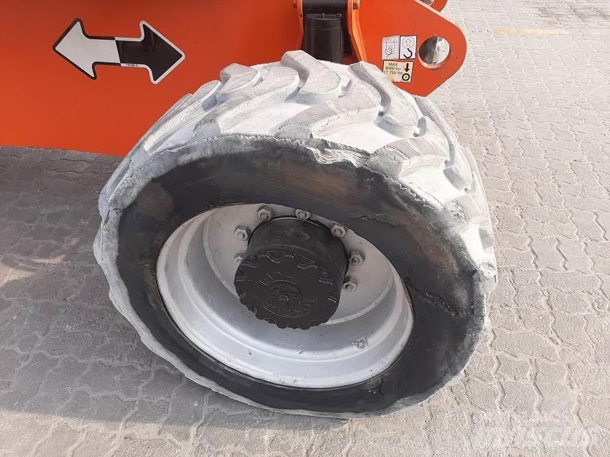 JLG 800AJ Коленчатые подъемники
