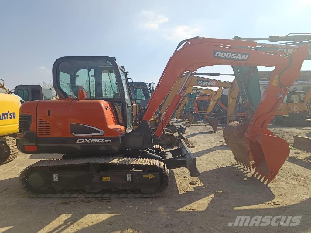 Doosan DX60-9C Гусеничные экскаваторы