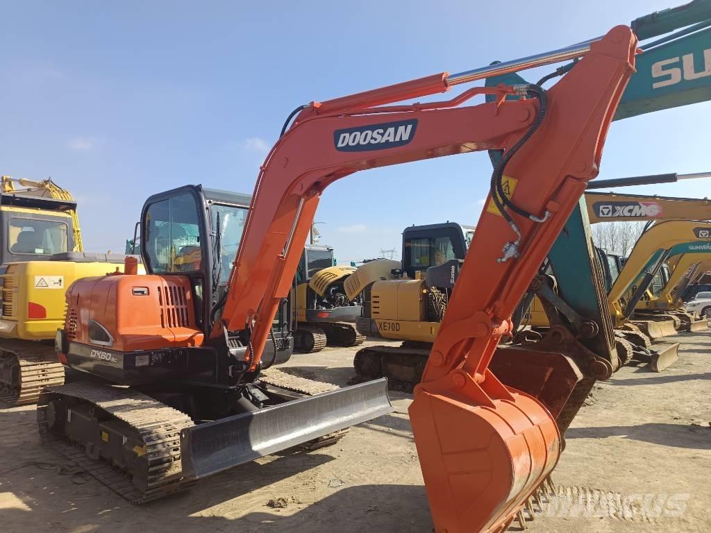 Doosan DX60-9C Гусеничные экскаваторы