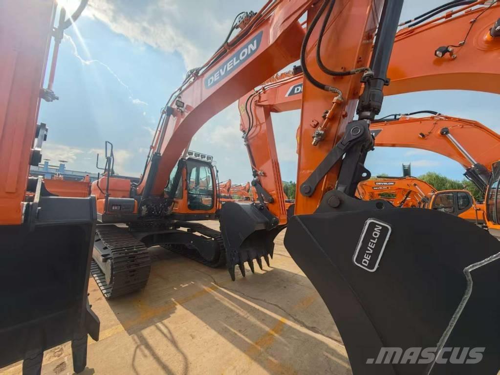 Doosan DX225 Гусеничные экскаваторы
