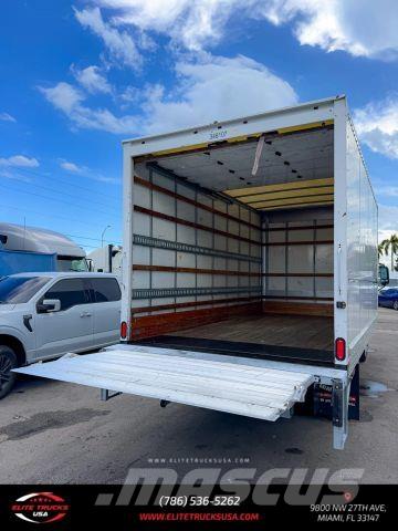 Hino 155 Специальные грузовики