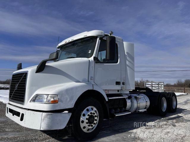 Volvo VNM Шасси с кабиной