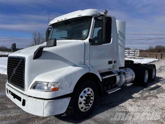 Volvo VNM Шасси с кабиной