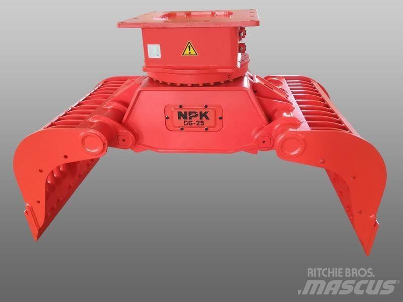 NPK DG-25 Грейферы