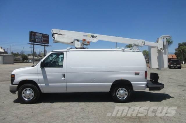 Ford E350 Грузовые эвакуаторы