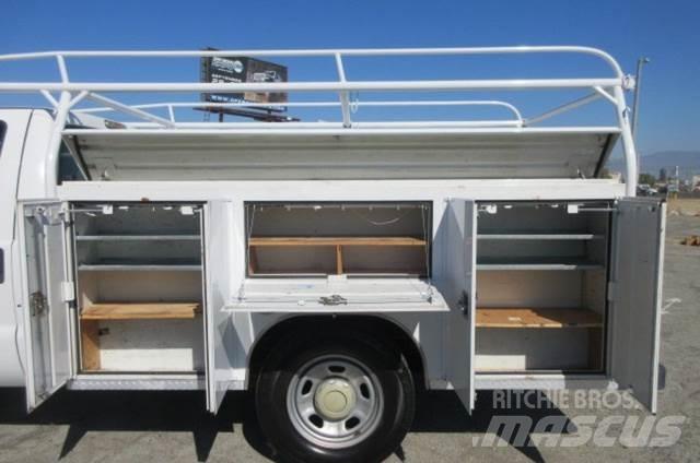 Ford F350 Грузовые эвакуаторы