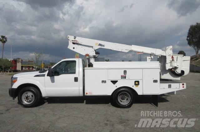Ford F350 Грузовые эвакуаторы