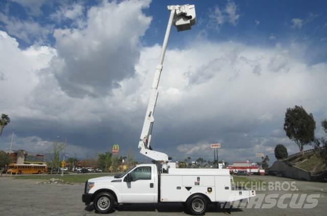 Ford F350 Грузовые эвакуаторы
