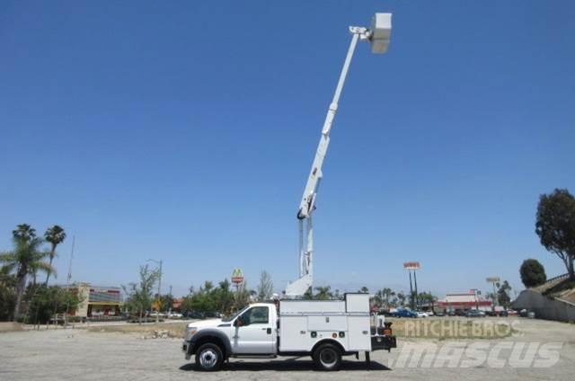 Ford F550 Грузовые эвакуаторы