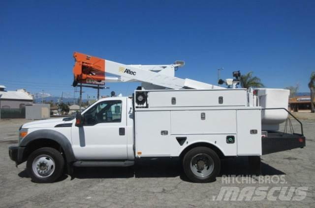 Ford F550 Грузовые эвакуаторы