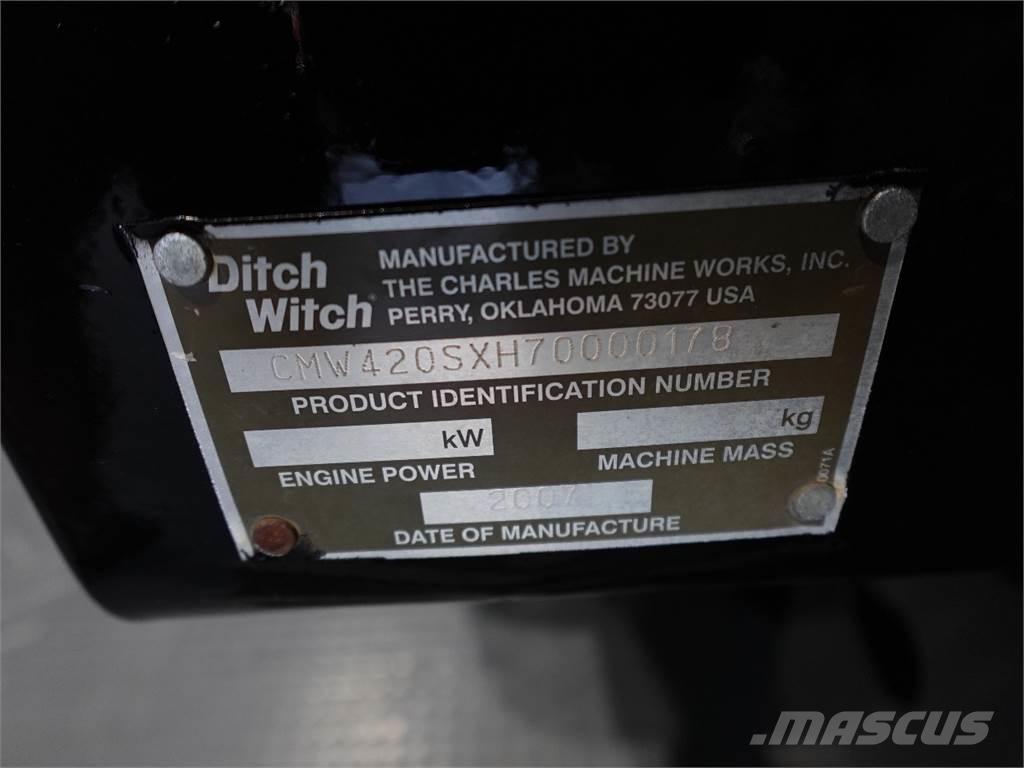 Ditch Witch 420SX Траншеекопатели