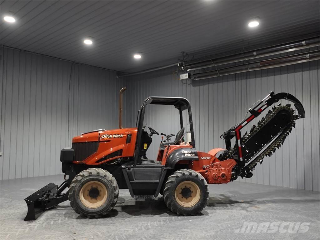 Ditch Witch RT100 Траншеекопатели