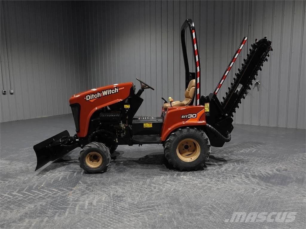 Ditch Witch RT30 Траншеекопатели