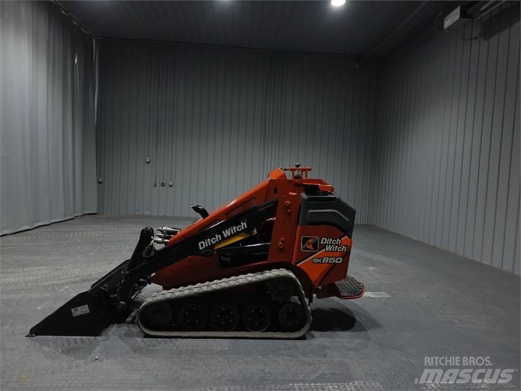 Ditch Witch SK850 Мини-погрузчики