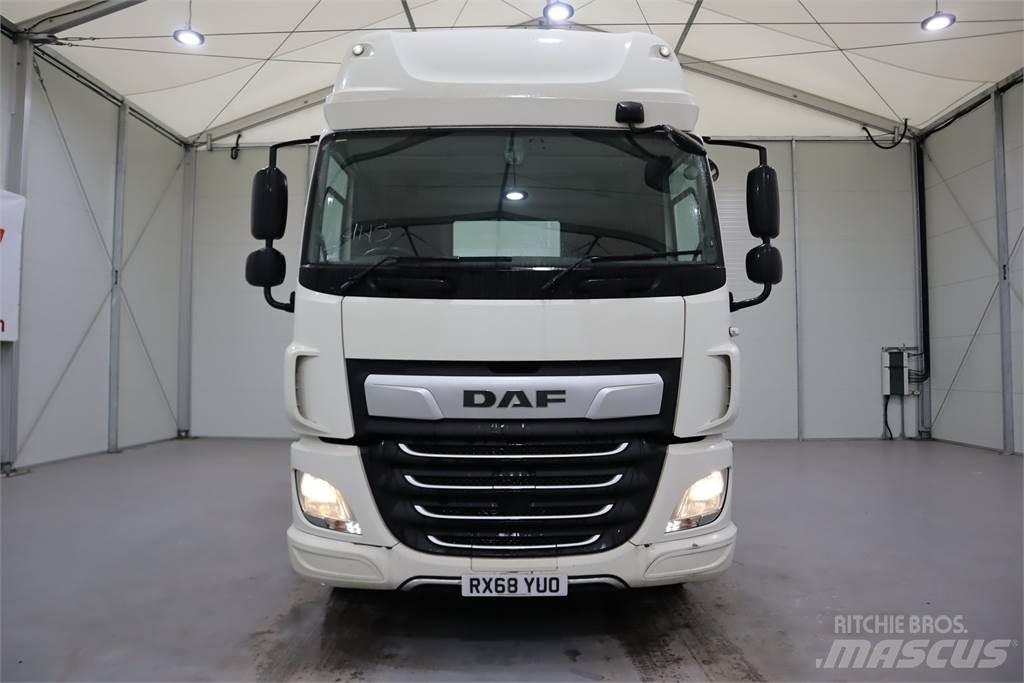 DAF CF450 Седельные тягачи