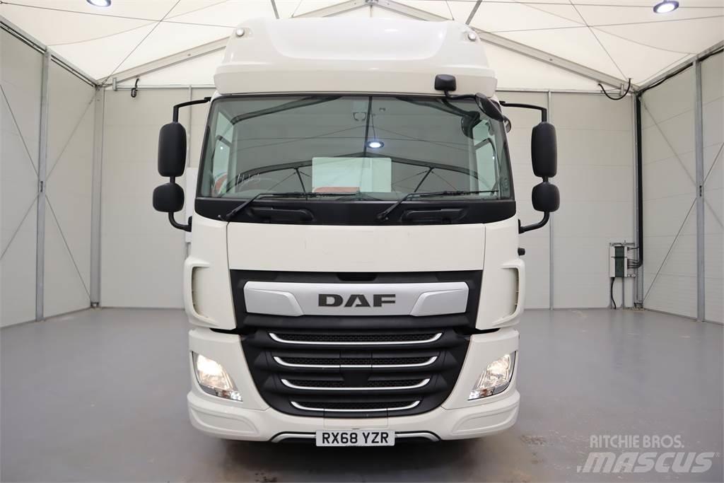 DAF CF450 Седельные тягачи