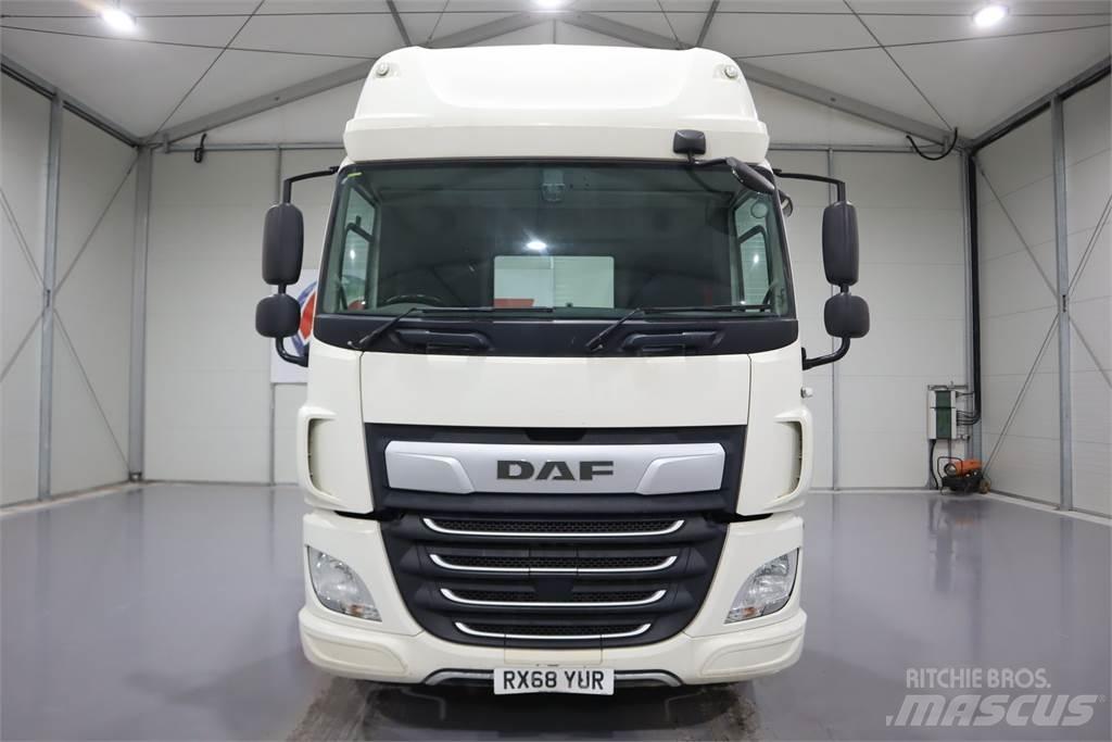 DAF CF450 Седельные тягачи