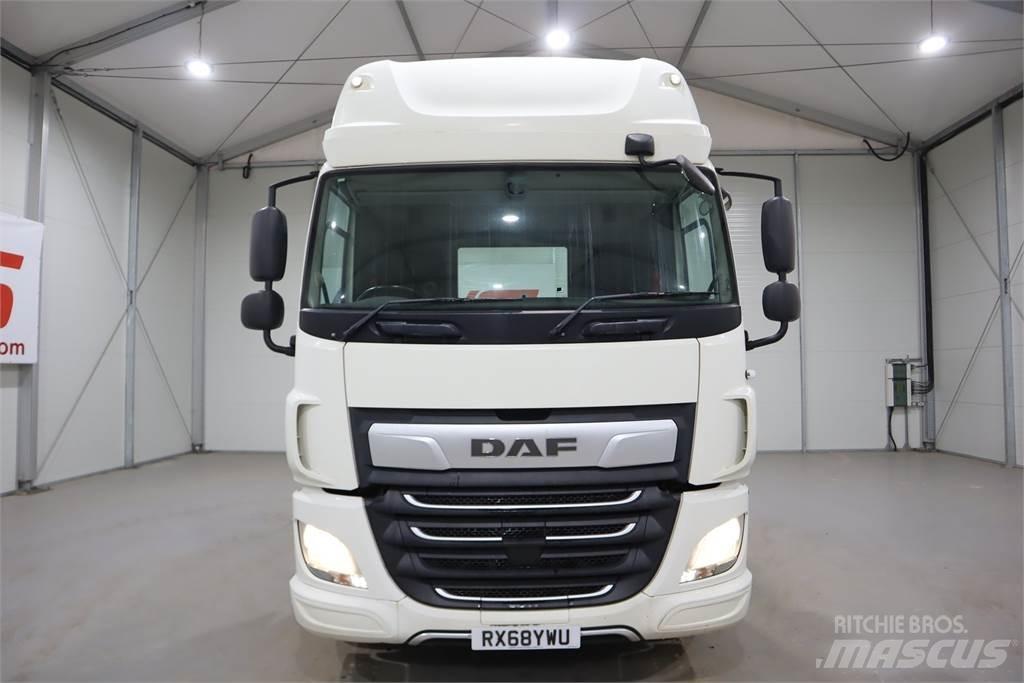 DAF CF450 Седельные тягачи