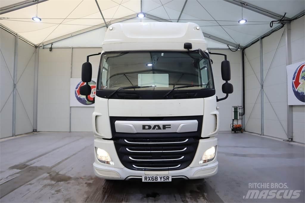 DAF CF450 Седельные тягачи