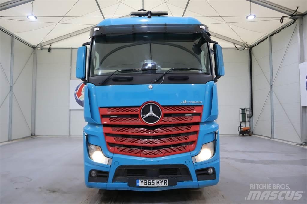Mercedes-Benz ACTROS 2445 Седельные тягачи