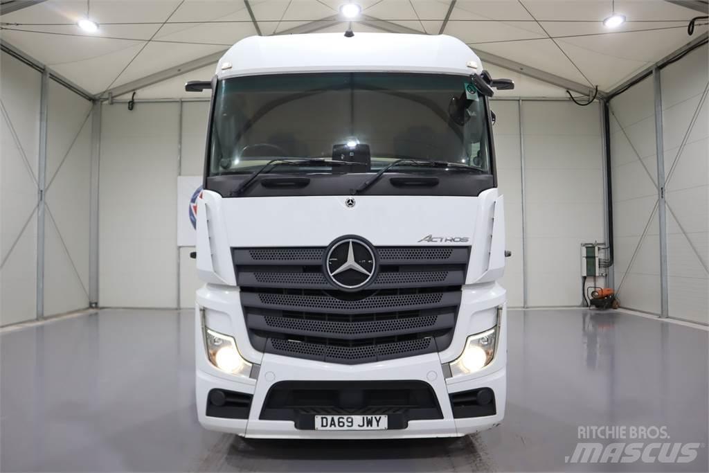 Mercedes-Benz Actros 2545 Седельные тягачи