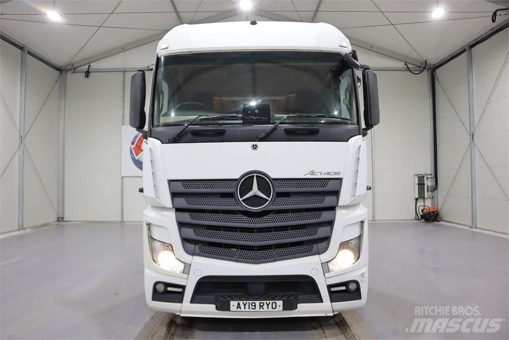 Mercedes-Benz Actros 2545 Седельные тягачи