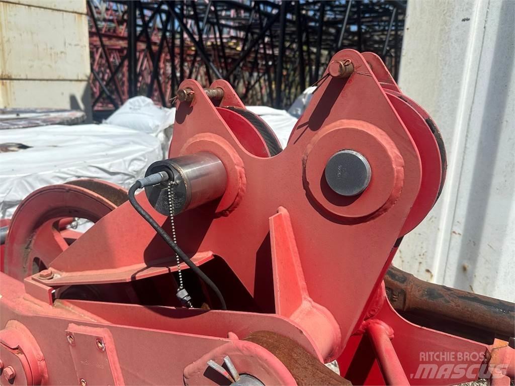 Manitowoc  Боны и ковши