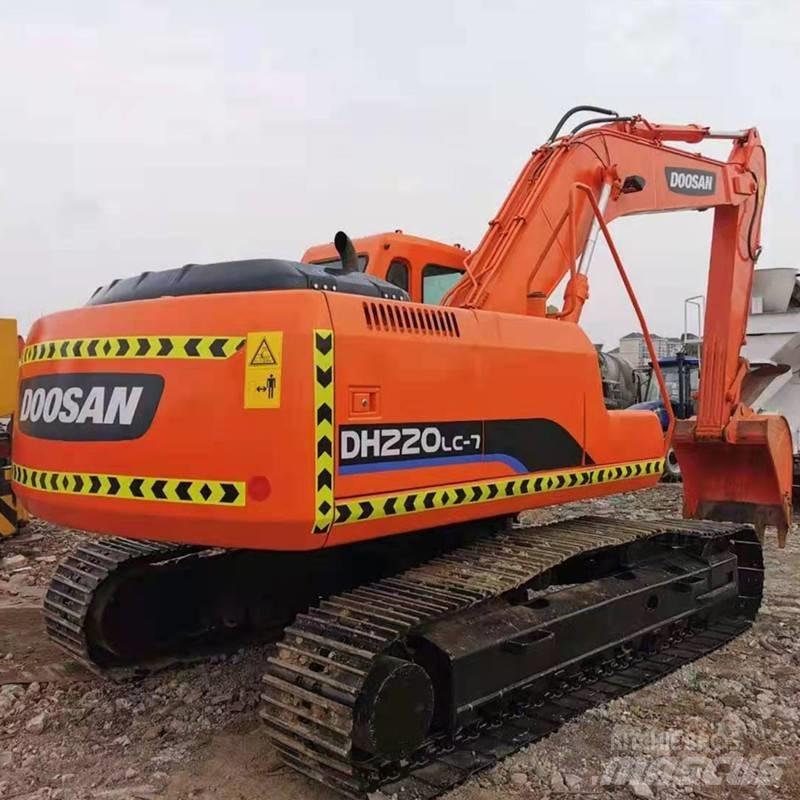 Doosan DH 220 Гусеничные экскаваторы