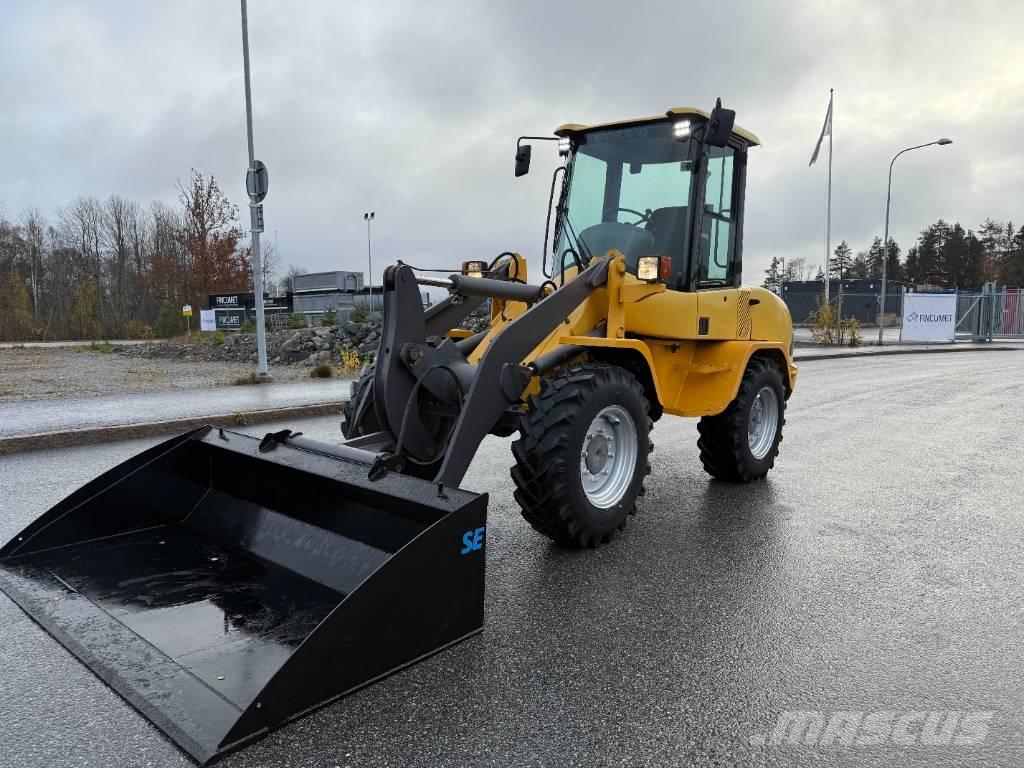 Volvo L 30 B Фронтальные погрузчики