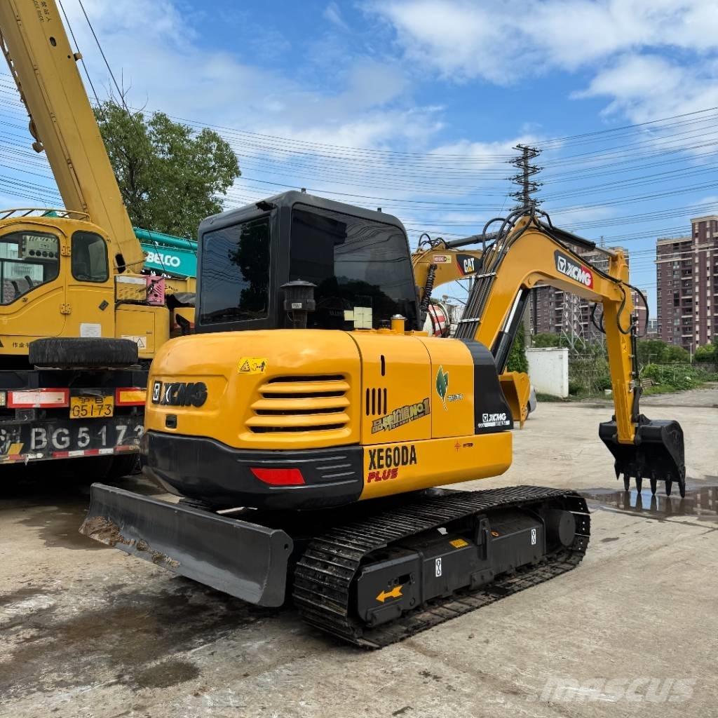 XCMG XE 60 DA Гусеничные экскаваторы