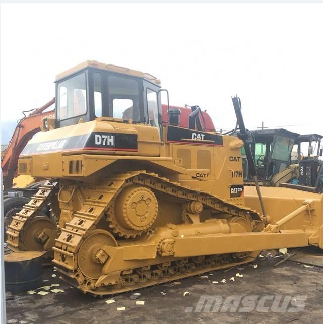 CAT D7H Гусеничные бульдозеры