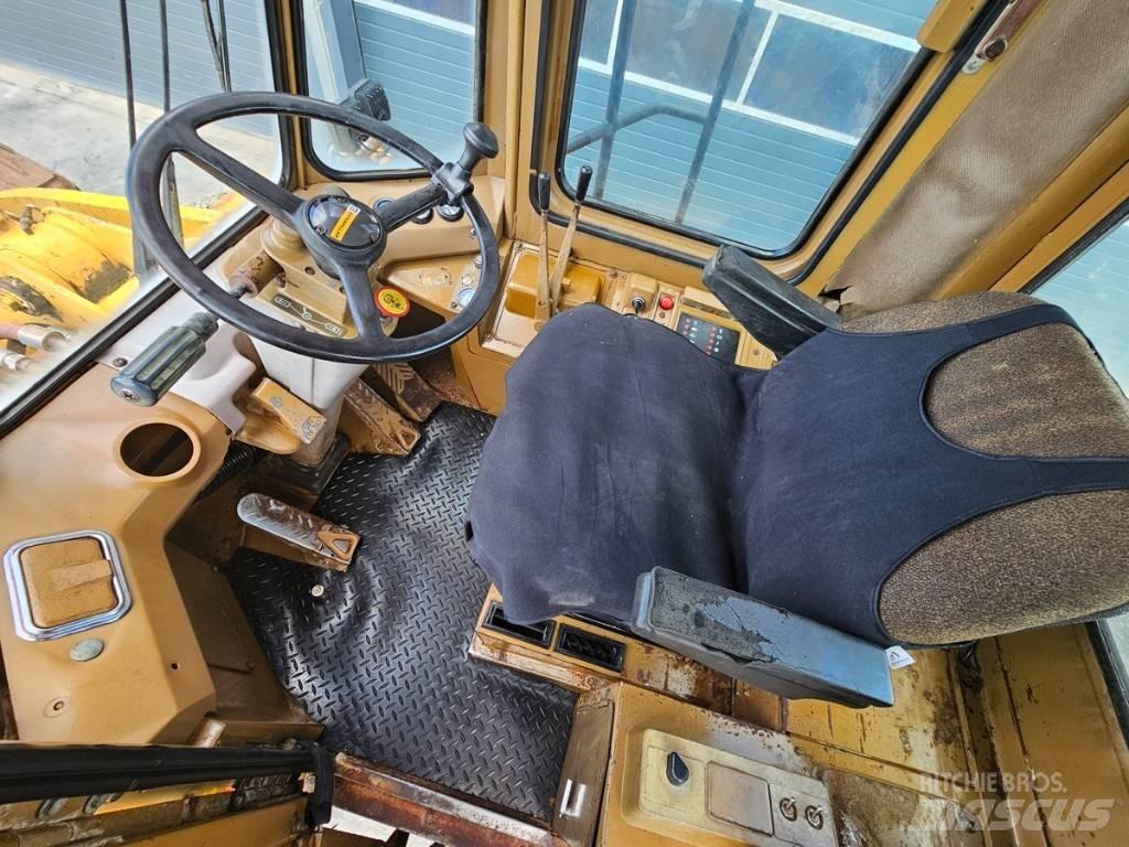 CAT 980C Фронтальные погрузчики