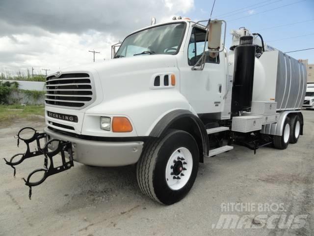Sterling LT 9500 Ассенизаторские машины
