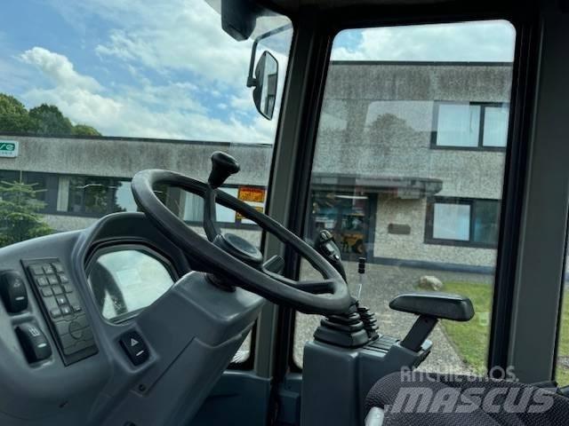 Volvo L 35 G Фронтальные погрузчики