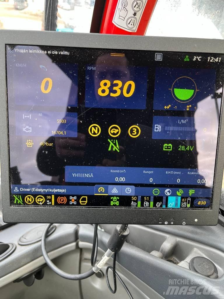 Komatsu 911.7 Харвестеры