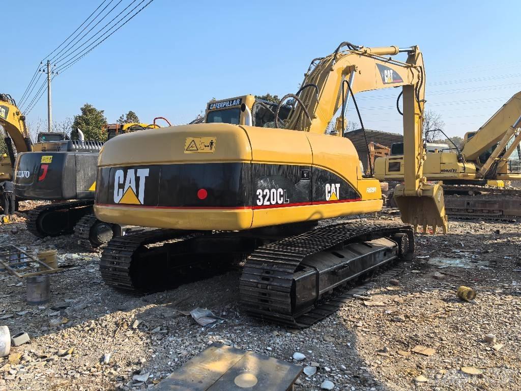 CAT 320 Гусеничные экскаваторы