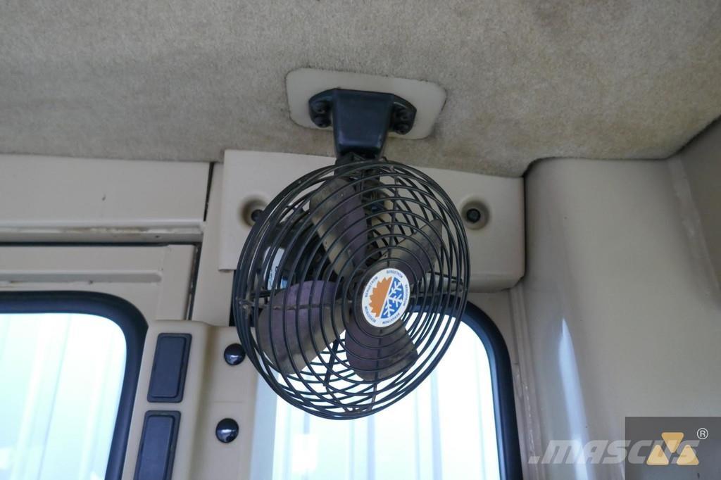 CAT 140H Грейдеры