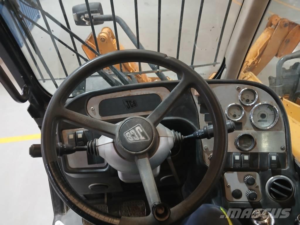 JCB 535 V 125 Телескопические погрузчики