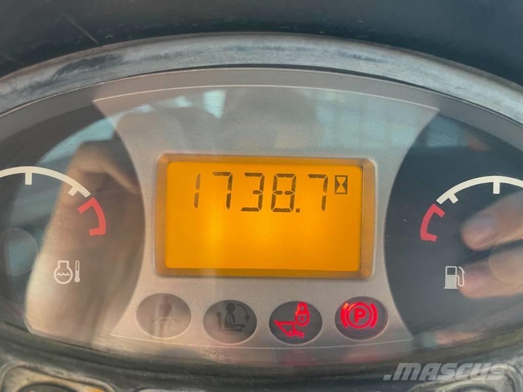 Bobcat T 590 Мини-погрузчики