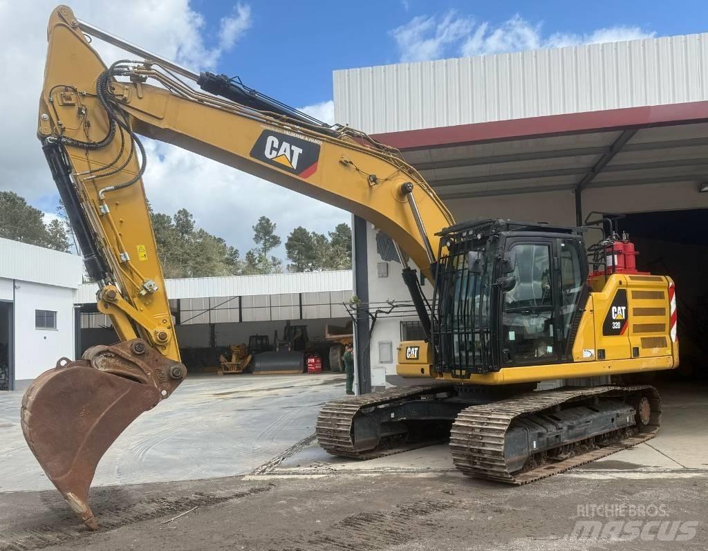 CAT 320 Гусеничные экскаваторы