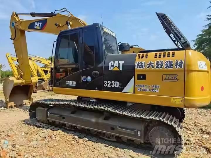 CAT CAT323D2L Гусеничные экскаваторы
