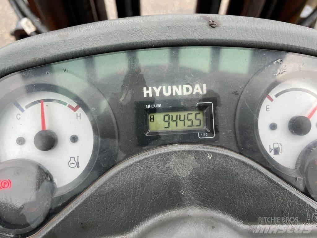 Hyundai 30D-7E Дизельные погрузчики