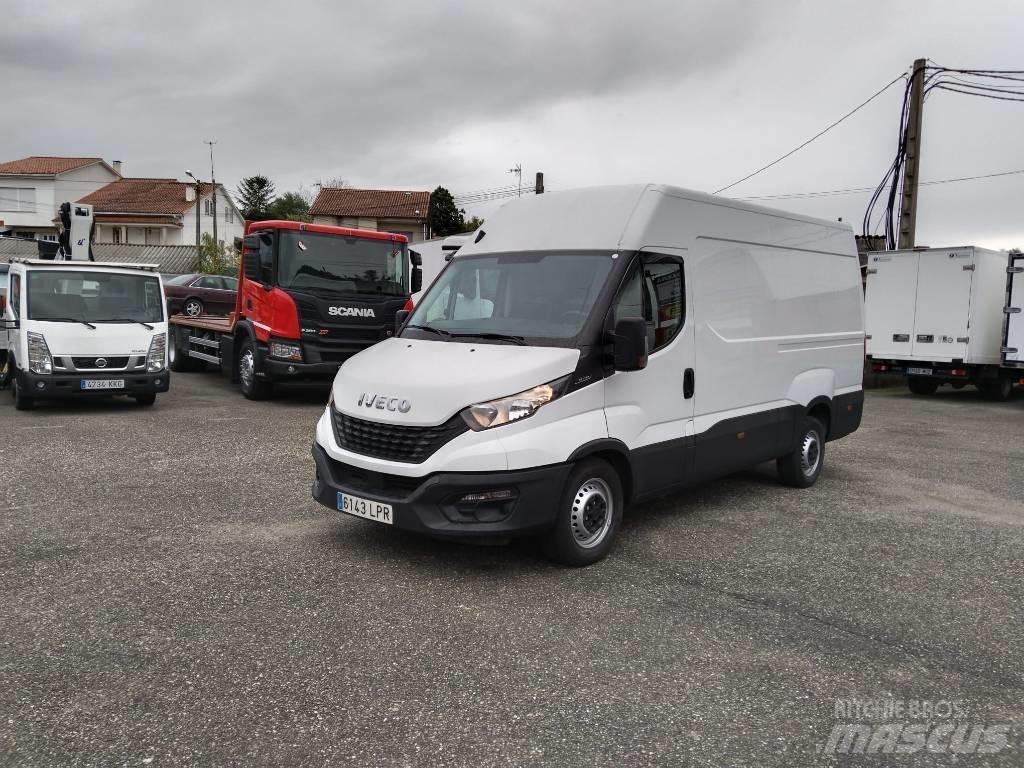 Iveco DAILY 35S16 Цельнометаллический фургоны