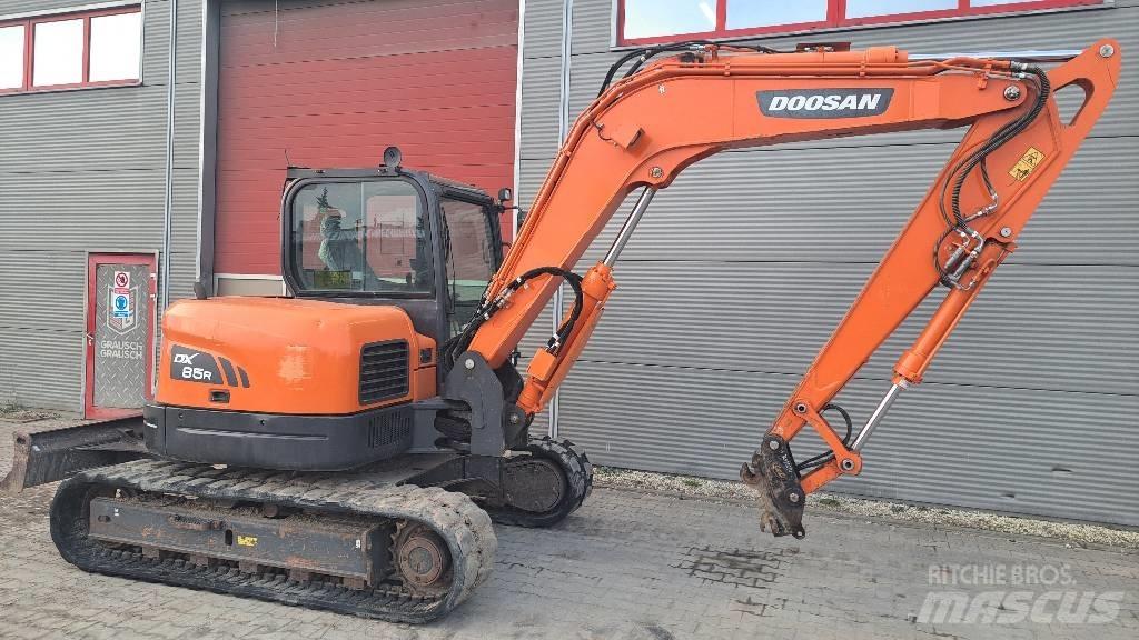 Doosan DX 85 R-3 Малые экскаваторы 7т-12т